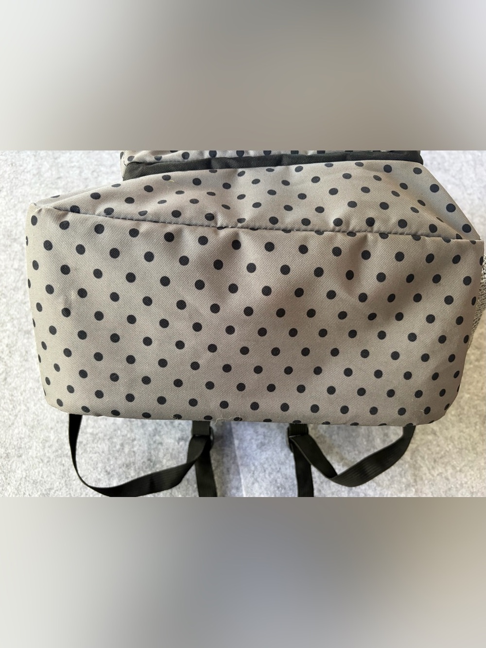 Jansport Digibreak Gray Backpack with Black Polka Dots - Picture 6 of 13